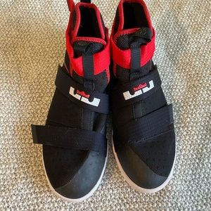 LeBron 10 Soldier Black Red